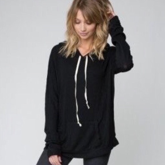 Brandy Melville Black Knit Hoodie π